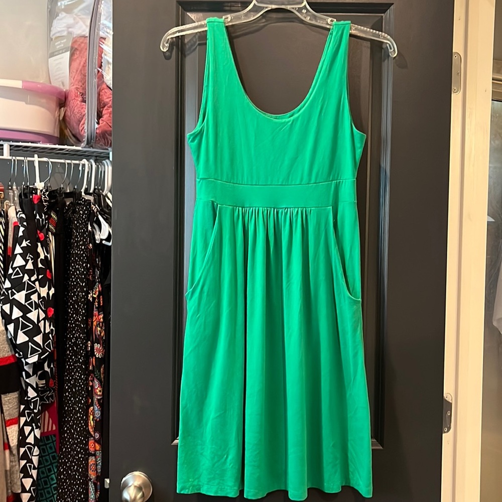 Green Summer Dress with pockets!